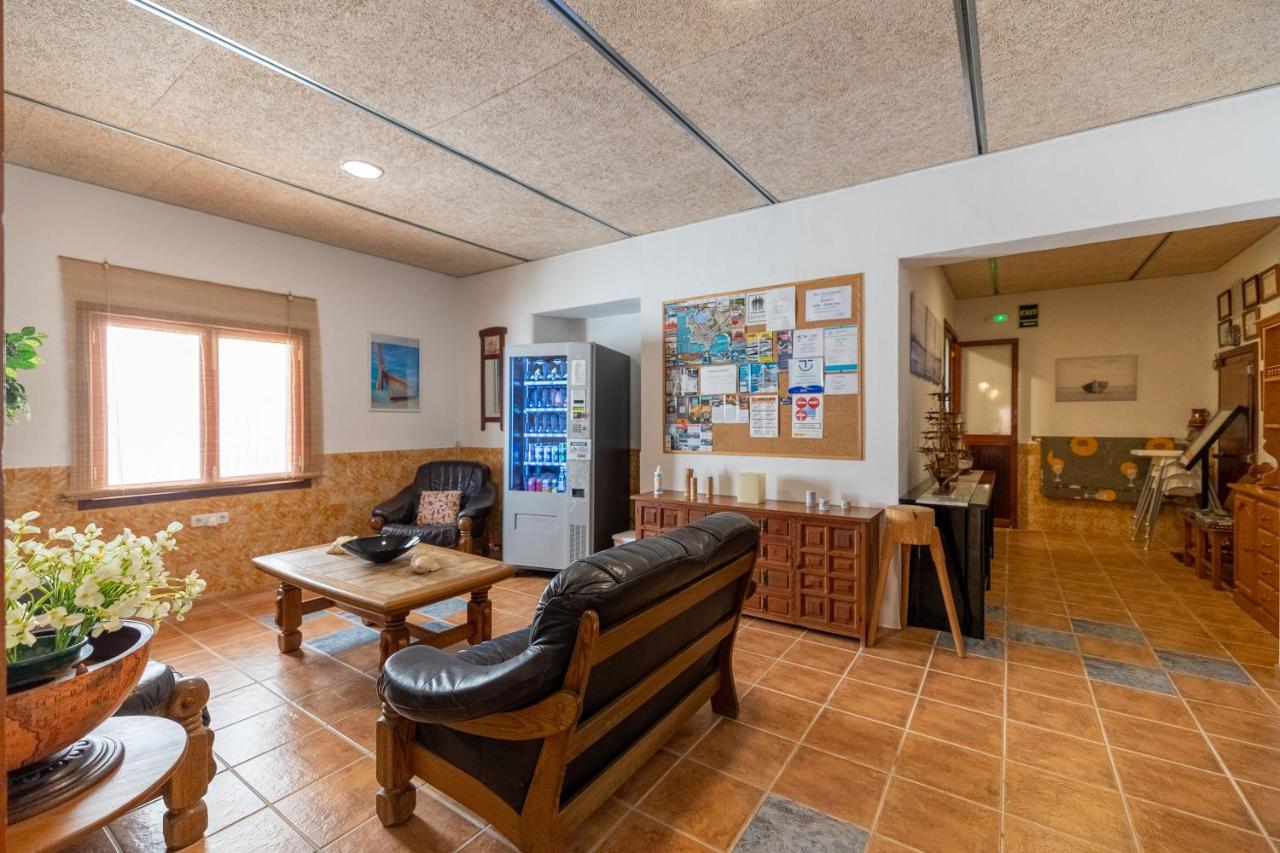 Hostal Doris - Adults Only Colonia de Sant Jordi Exteriör bild