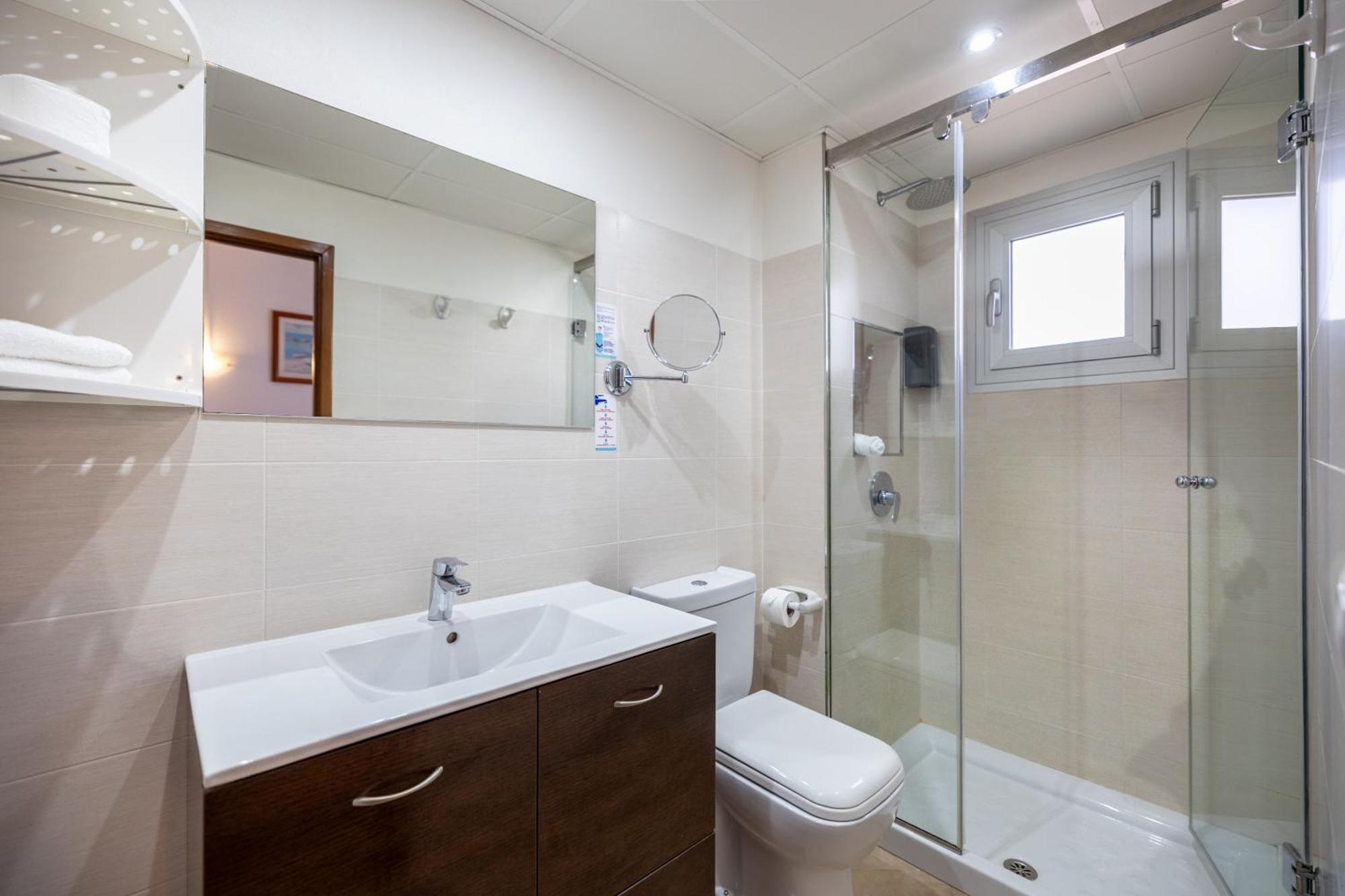 Hostal Doris - Adults Only Colonia de Sant Jordi Exteriör bild