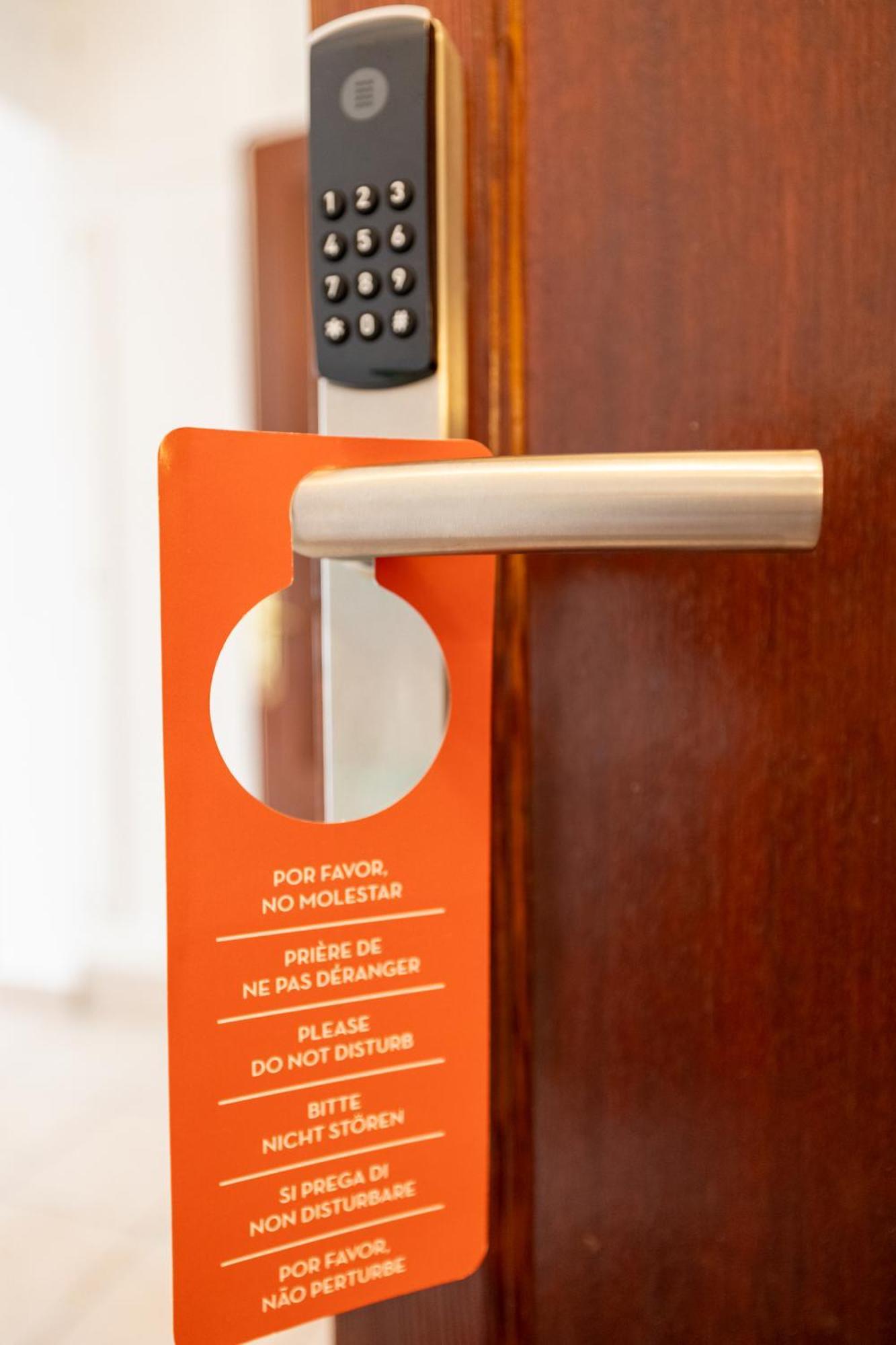 Hostal Doris - Adults Only Colonia de Sant Jordi Exteriör bild